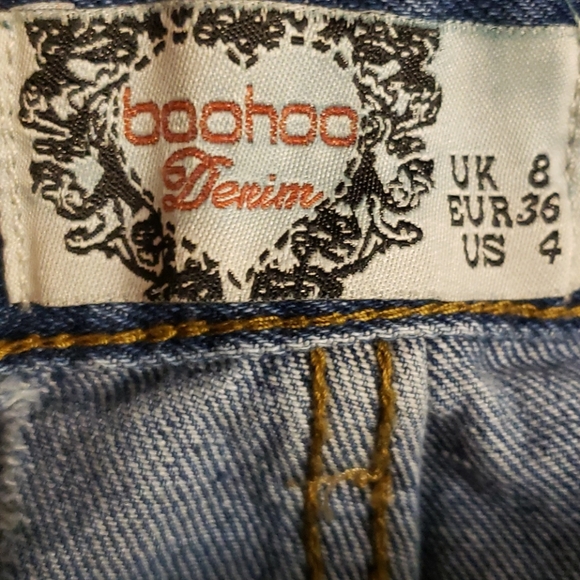 Mid Rise Frayed Hem Denim Booty Shorts SZ 4i - Picture 13 of 14